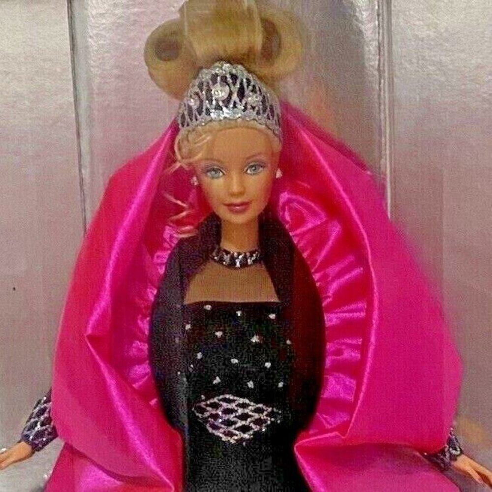 Vintage 90s Happy Holidays Blonde Barbie 20200 Fashion Doll Christmas Decor